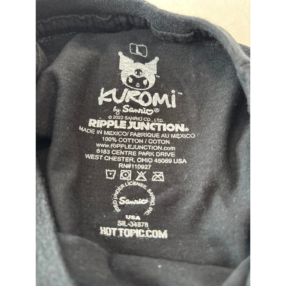 Kuromi black t- shirt size Large - Picture 3 of 3